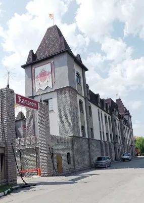 Kamelot Hotel