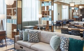 Hampton Inn by Hilton Boston Seaport District