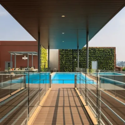 رينيسانس بنغالورو ريس كورس هوتل