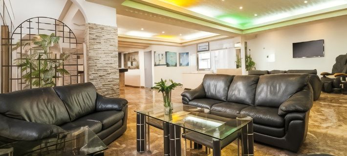 Penelope Beach Hotel Apts Các khách sạn ở Pernera