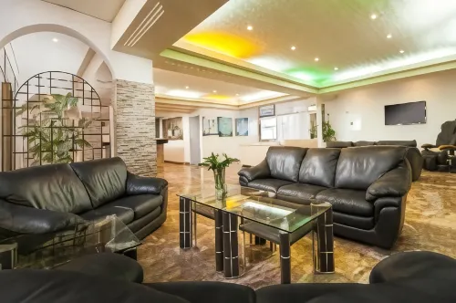 Penelope Beach Hotel Apts - Apartments