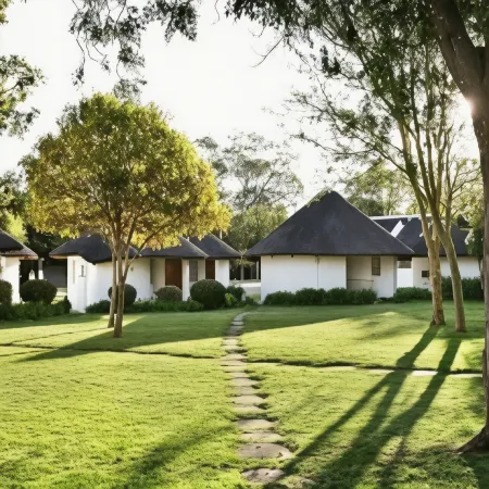 Protea Hotel Oudtshoorn Riempie Estate Отели в г. Оудсхорн