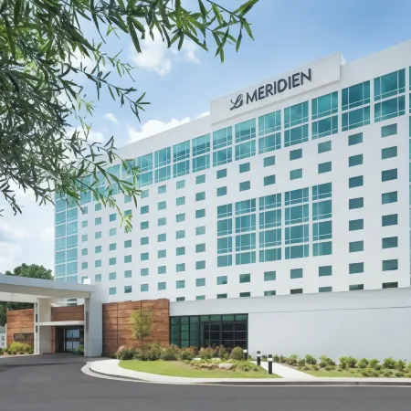 Le Méridien Atlanta Perimeter Отели рядом с достопримечательностью «Периметр Молл»