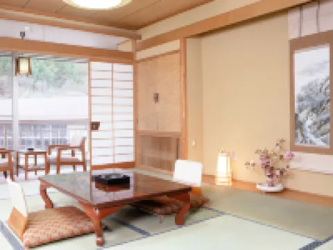 鹿教湯温泉　鹿乃屋旅館 上田のホテル