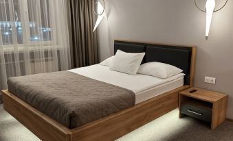 Hotel and Restaurant Complex Shishkin