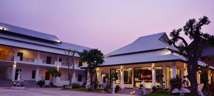 Rittiboon Vintage Hotel Hoteles en Phrae
