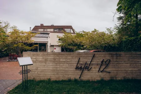 Бутик Отель 12 Отели в г. Зеленоградск