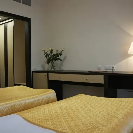 Овертайм Отели в г. Всеволожский район