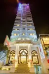MOONLIGHT Hotel - City CENTER near Dragon Bridge, High floor with City View, River View Hotel in zona Da Nang Cathedral