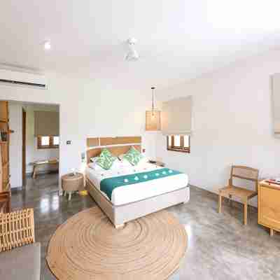 Les Lauriers Eco Hotel Rooms