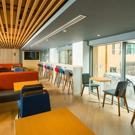 Holiday Inn Express SWINDON CITY CENTRE by IHG