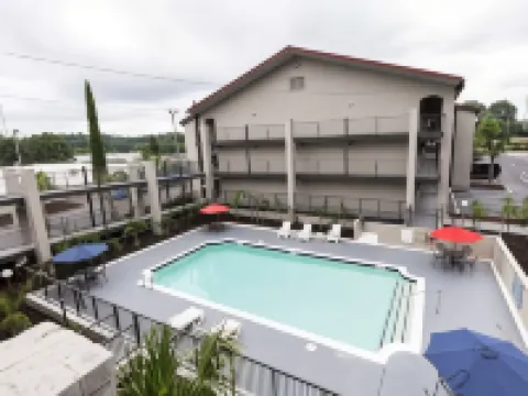 Bhagat Hotels Stone Mountain Atlanta BW Signature Collection Hotels in Tucker