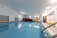 Resort EuroPark Fundata - piscina