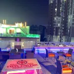 Twin Towers Inn - bar