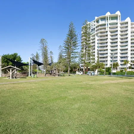 Crystal Bay on the Broadwater