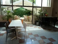 Appart Hôtel Belambra Lyon Villemanzy - sarapan