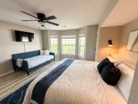 Cozy 2-bedroom condo with Table Rock Lake views in Kimberling City
