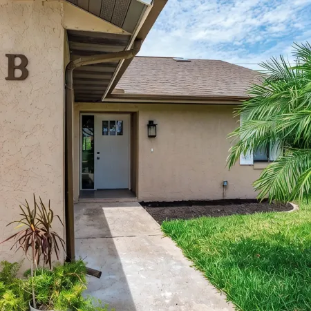 Sunny 2BR/2BA Coastal Retreat – Walk to Dining, Near Beach & Trails