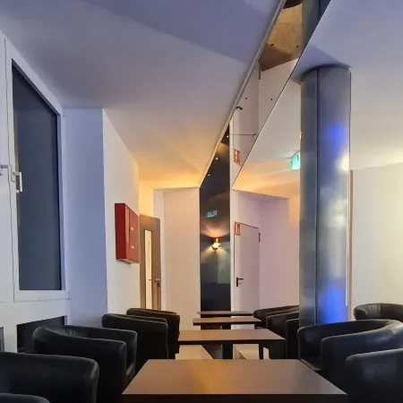 Check-Inn Hotels - Offenbach