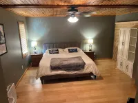 Cabin with a View - 4-Star
