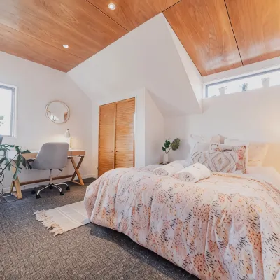 The Ultimate Cecil Wood Stay - Hot Tub, BBQ & View Hotels near Sumner