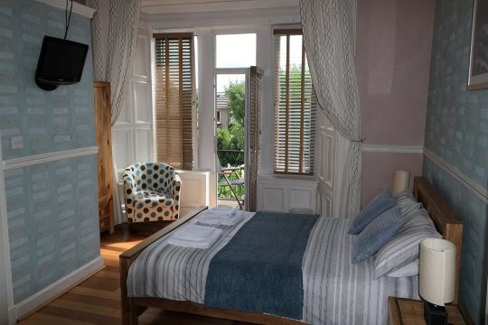 Dalmore Lodge Hotels in Edinburgh
