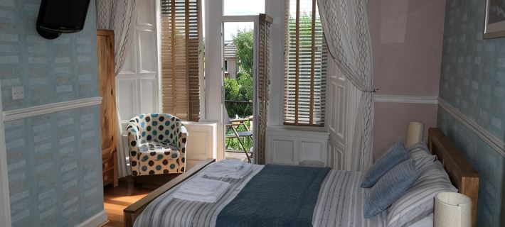 Dalmore Lodge Hotels in Edinburgh