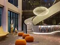 Grand Charis Hotel Hoteles cerca de Centro Comercial IKEA