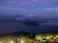Taal View Condo in Tagaytay with Parking