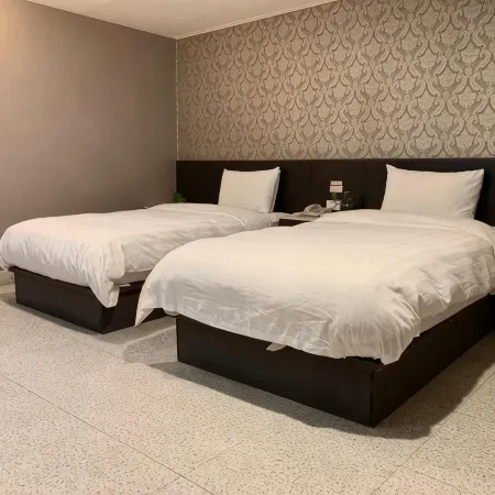 Jing Dian Hotel Отели рядом с достопримечательностью «Станция Taoyuan»