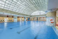 Days Hotel & Suites by Wyndham Jiaozuo - Pools