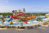 Ocean Coral Spring Resort - All Inclusive - Beach