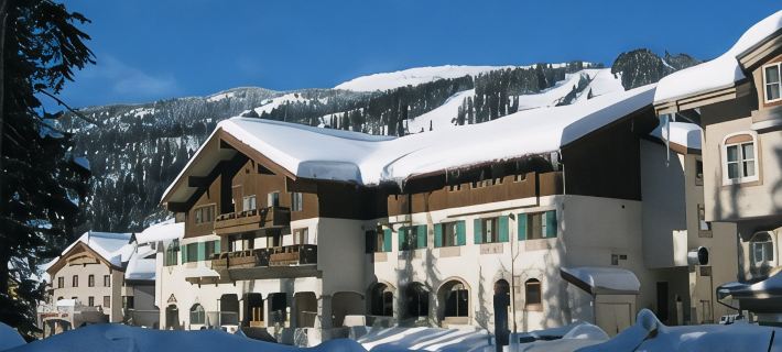Sun Peaks Lodge Hotels in Sun Peaks
