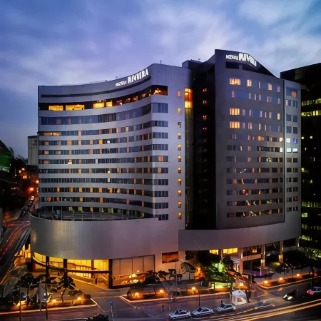 Seoul Riviera Hotel Отели рядом с достопримечательностью «Кафе Vanilla Cloud»