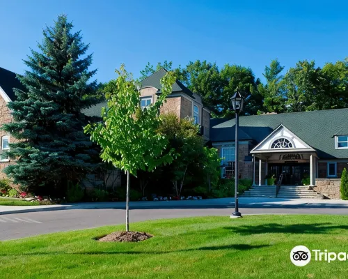 The Glenerin Inn Hotels near Erindale