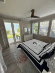 Treasure Cay Getaway with BOAT DOCK!  4 bedroom, pool, & bbq Cabana! - Alloggi