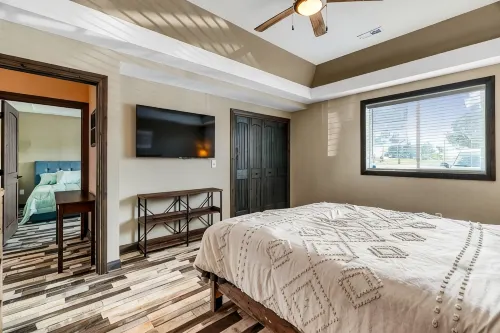 Raccoon Lake Retreat