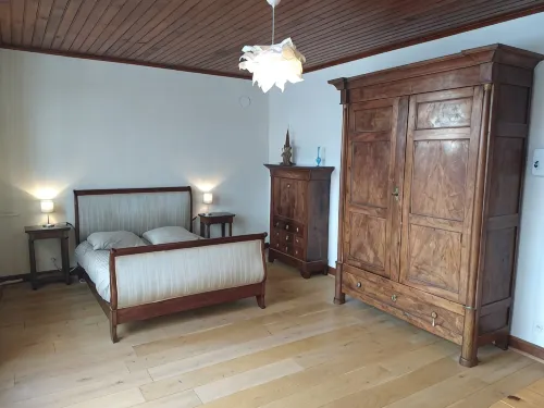 Large, characterful family chalet in the heart of nature.