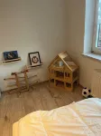 Modern and family-friendly: 3 bedrooms in Burhave (6 pers. plus baby crib)