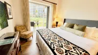 Ground Floor Luxury, Perfect Family Spot, Quiet Lanai to Pool/Beach in 1 Minute! - مسبح خاص