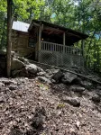 Serene cabin with dock/swim platform in charming Speedwell - 3성급