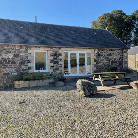 Cottage for 6 in stunning rural location (Beech)