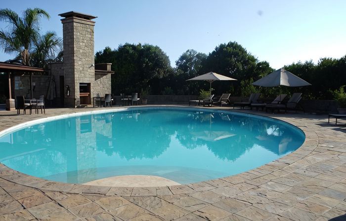 Nyikani House – Safari Stay with Mt. Kenya Views