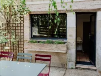 Maison Madeleine, Charmante Maison de Cœur de Ville Avec Extérieur, 12 Personnes Hotels in La Fleche