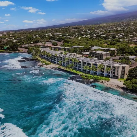 Leave Reality Behind: Kona's Ultimate Oceanfront Getaway with Top Superhost Care