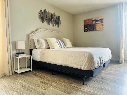 2-bedroom apartment next to Brave's Stadium