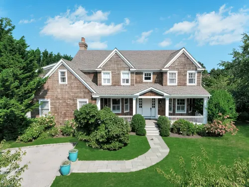 Bridgehampton Estate, Private Tennis, Minutes from Ocean Beaches - 5-Star
