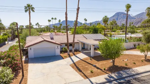 Sun Dog Oasis in Beautiful Palm Desert - 3 stjerner