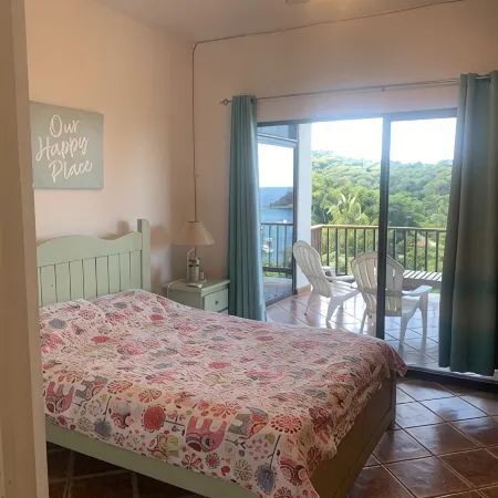 Beachfront Community Ocean View 2Br/2Ba in Los Almendros, Playa Ocotal