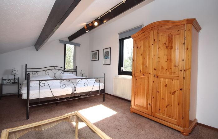 Detached house of 95m2, exclusive on the edge of the park, garden 700m2.